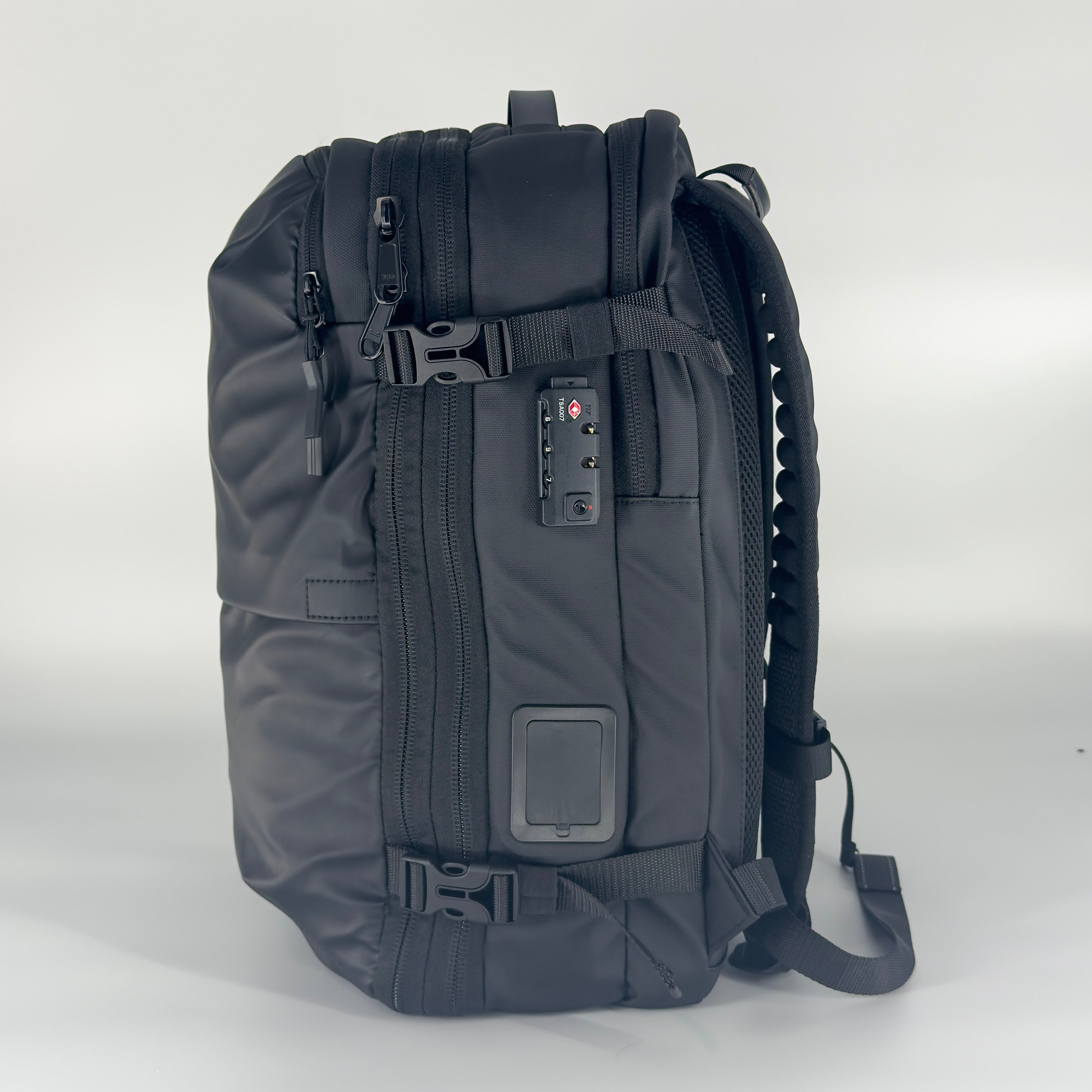 ASTRAVA BACKPACK