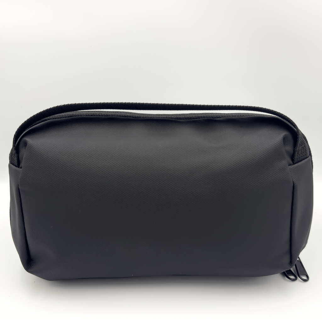 ESSENTIA Bag black water-resistant travel organizer for cables and toiletries