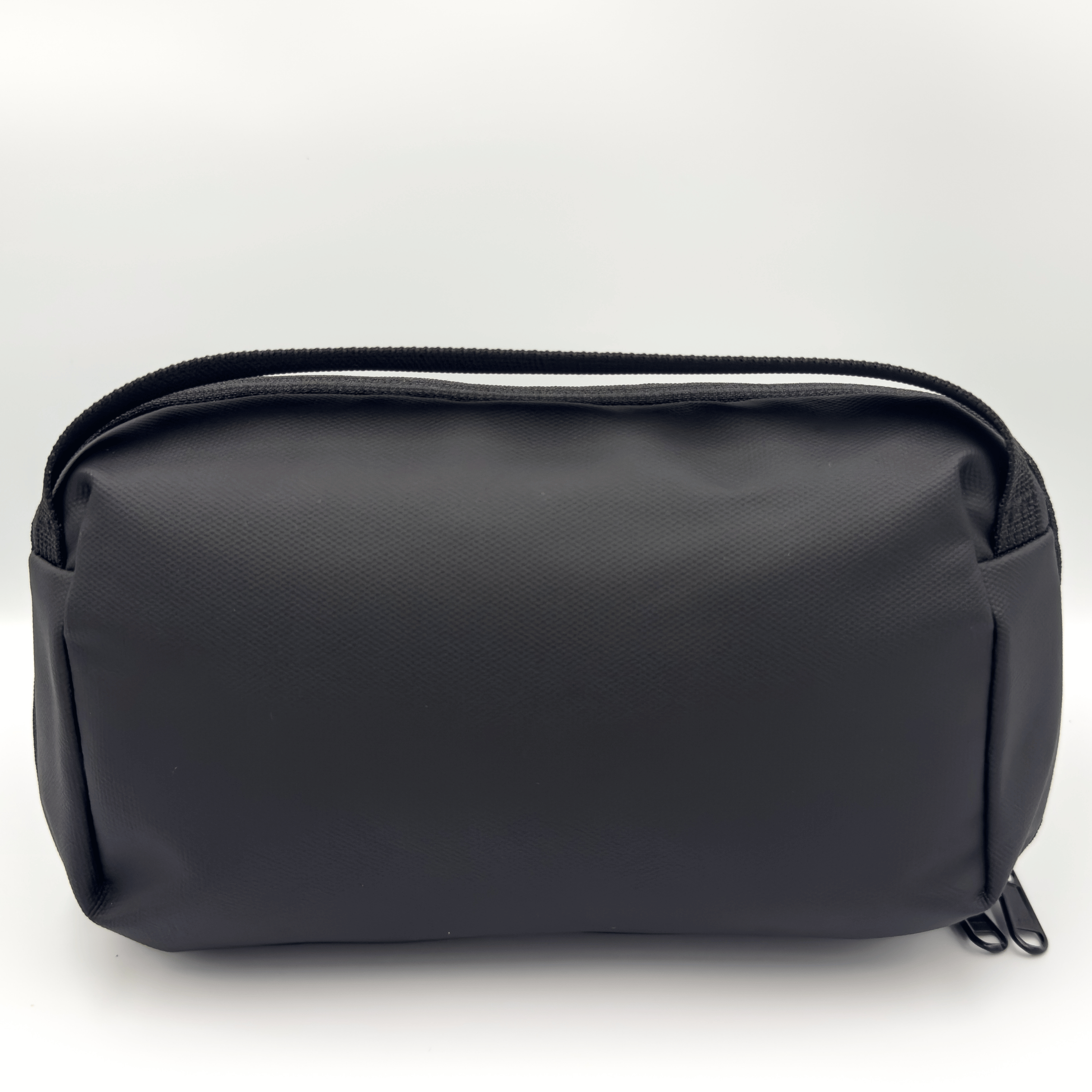 ESSENTIA Bag black water-resistant travel organizer for cables and toiletries